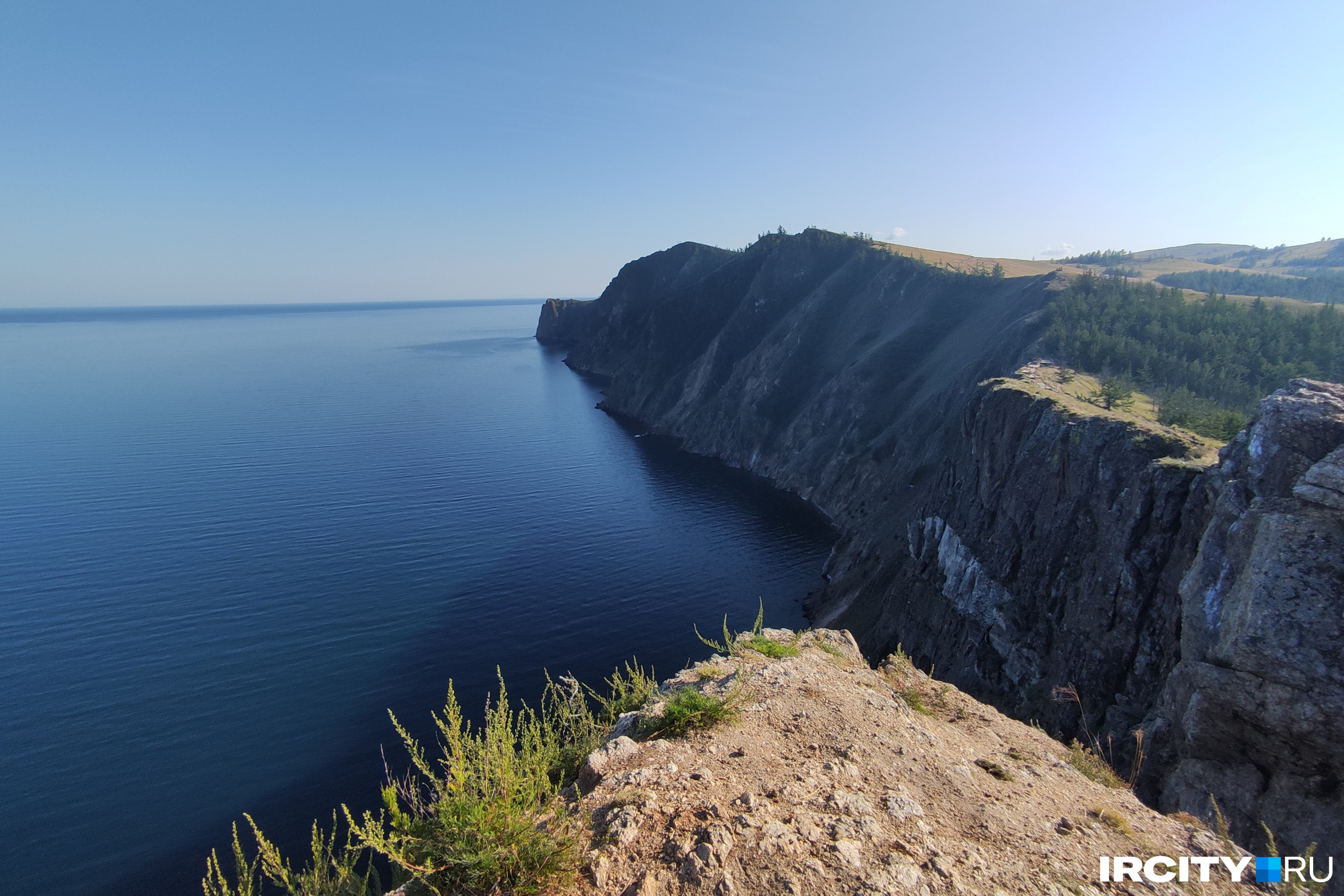 Рельеф побережья Байкала