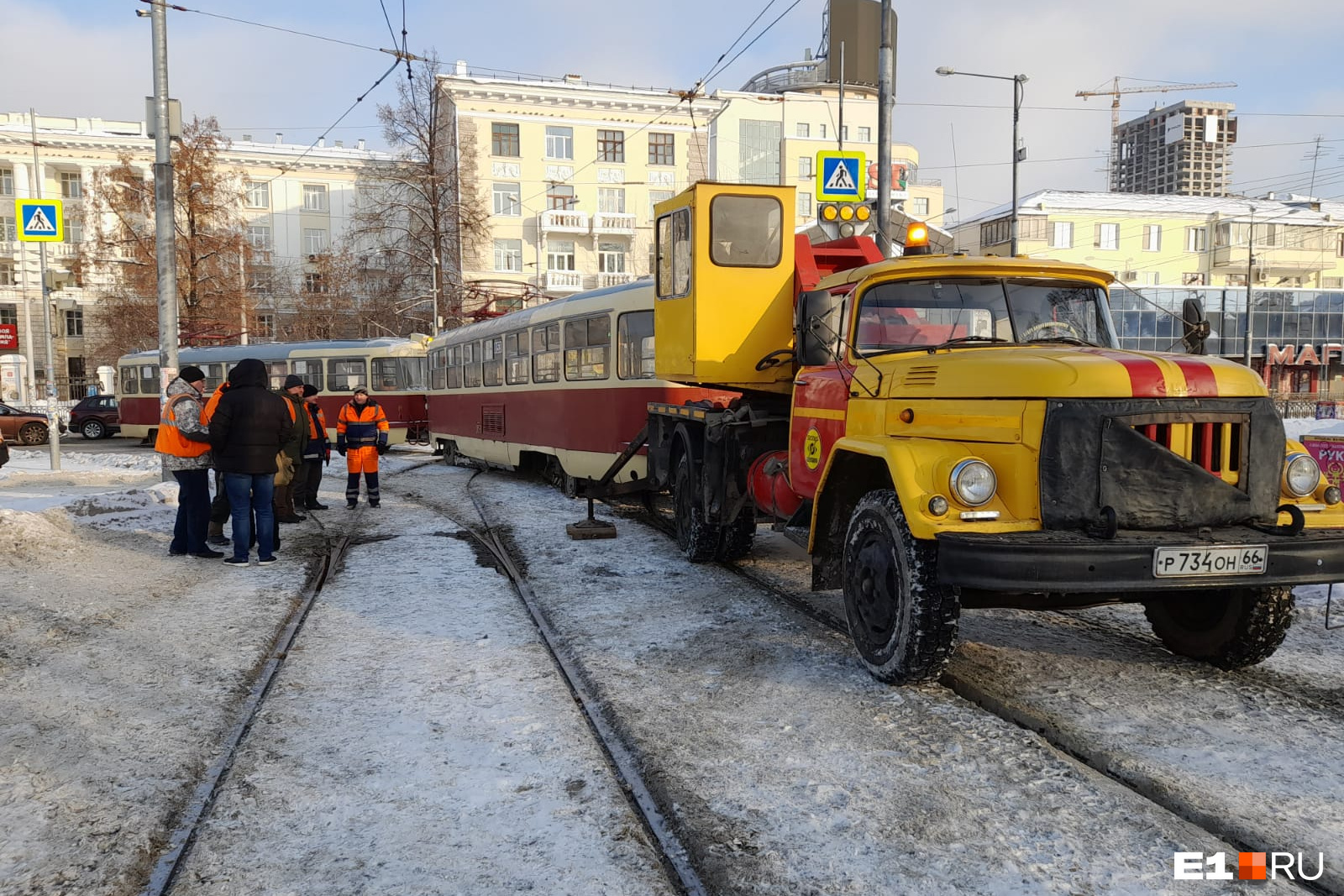 остановка площадь коммунаров екатеринбург