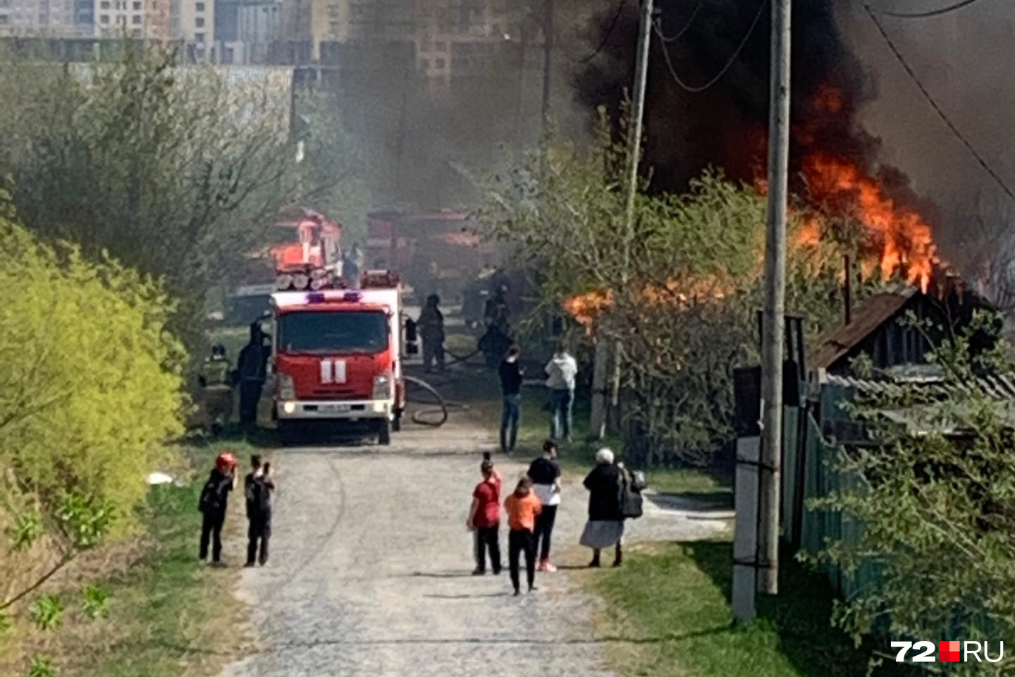 Что горит в тюмени сейчас карта