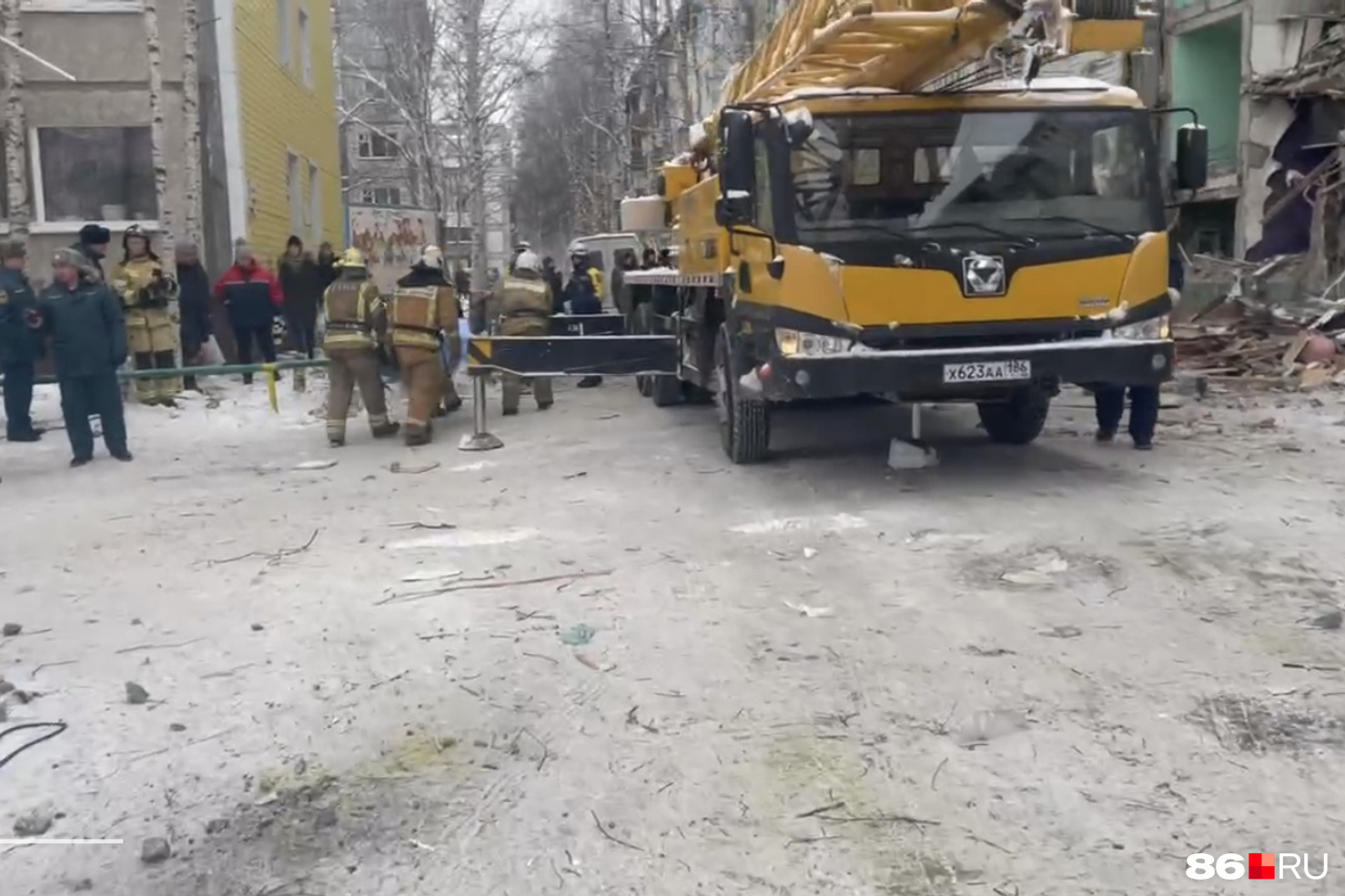 тело подростка нашли под окнами дома на ковалевской