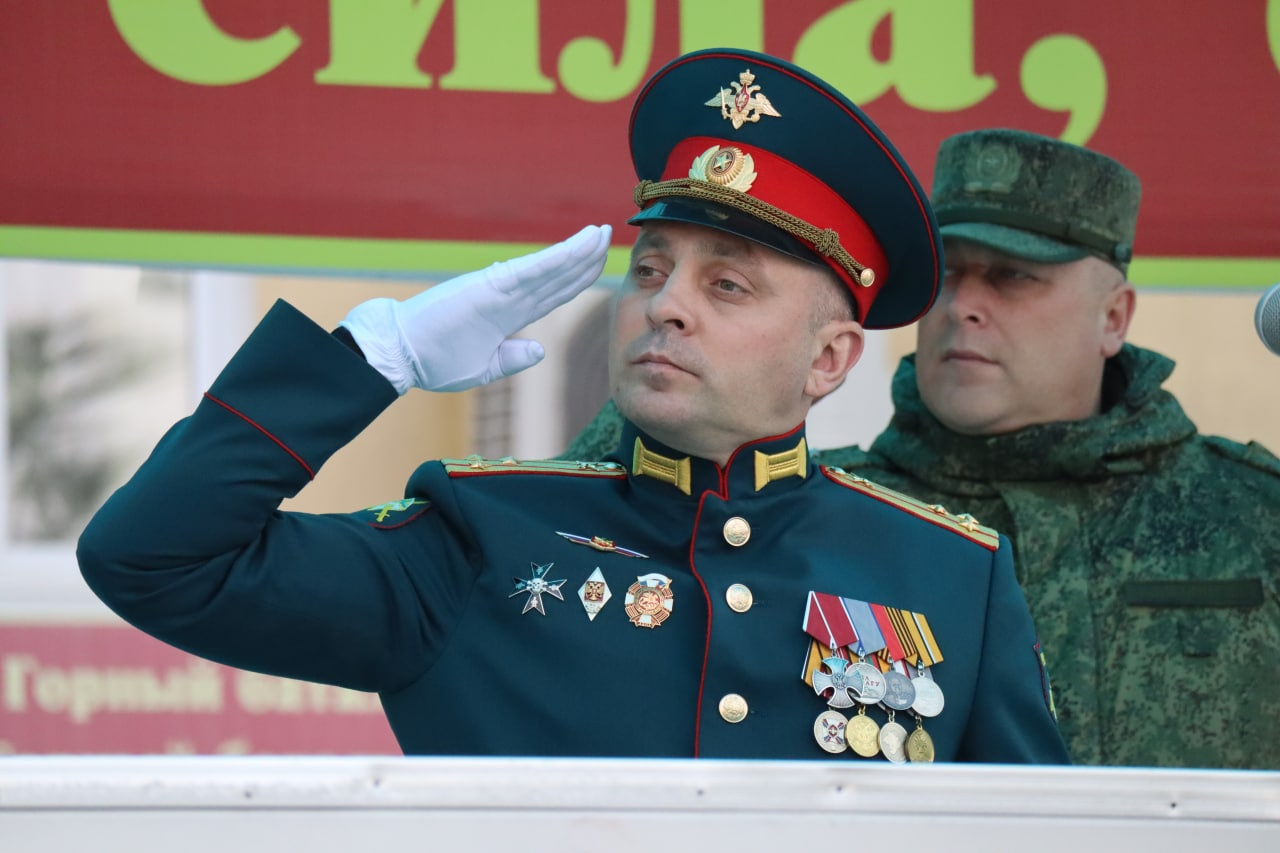 Полковник армии России