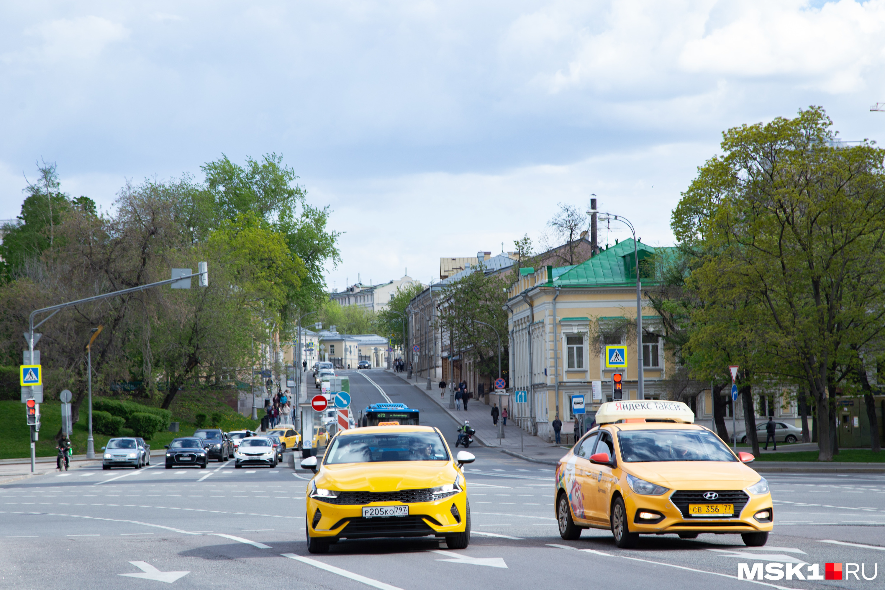 таксисты в москве