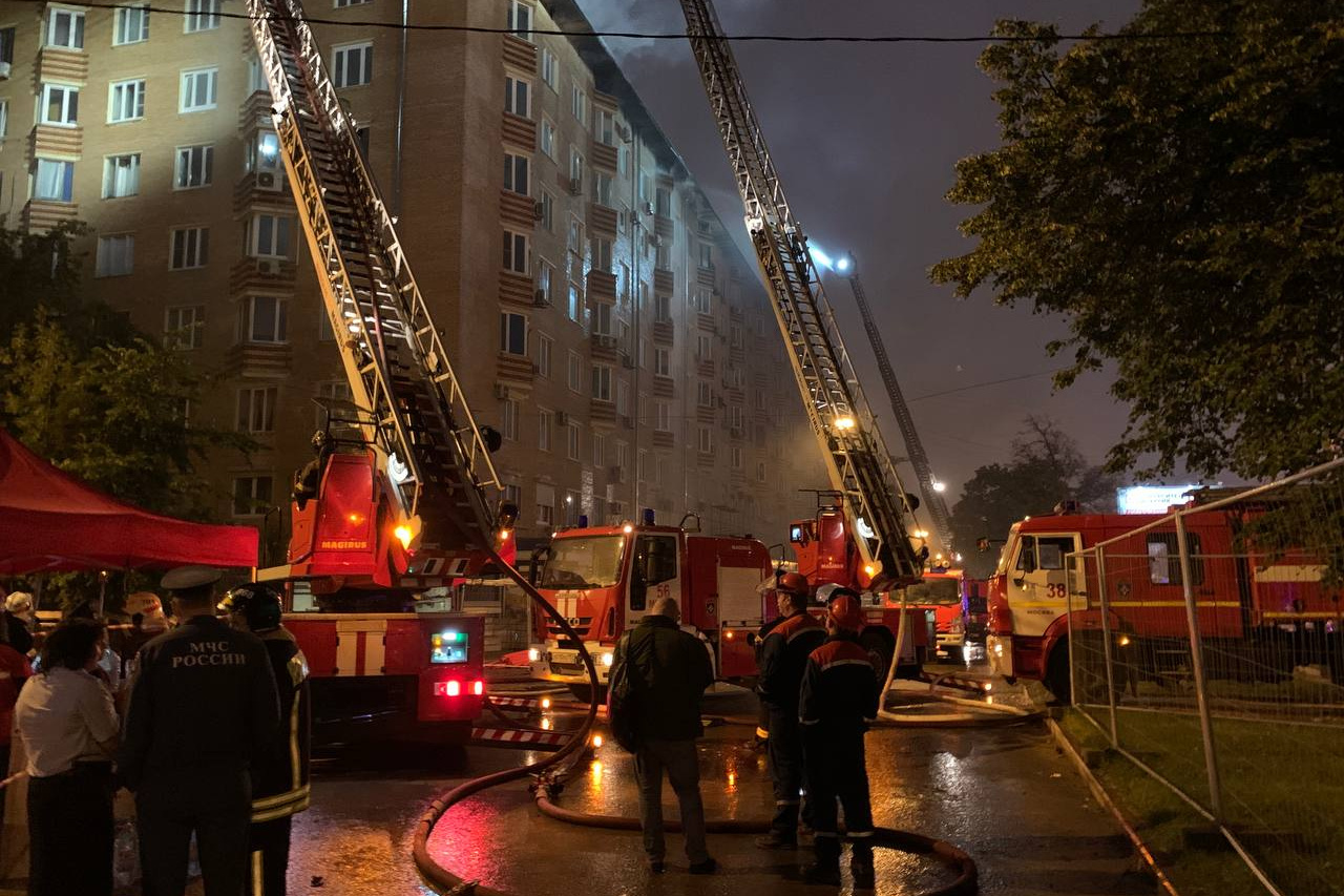 гостиница россия в москве пожар