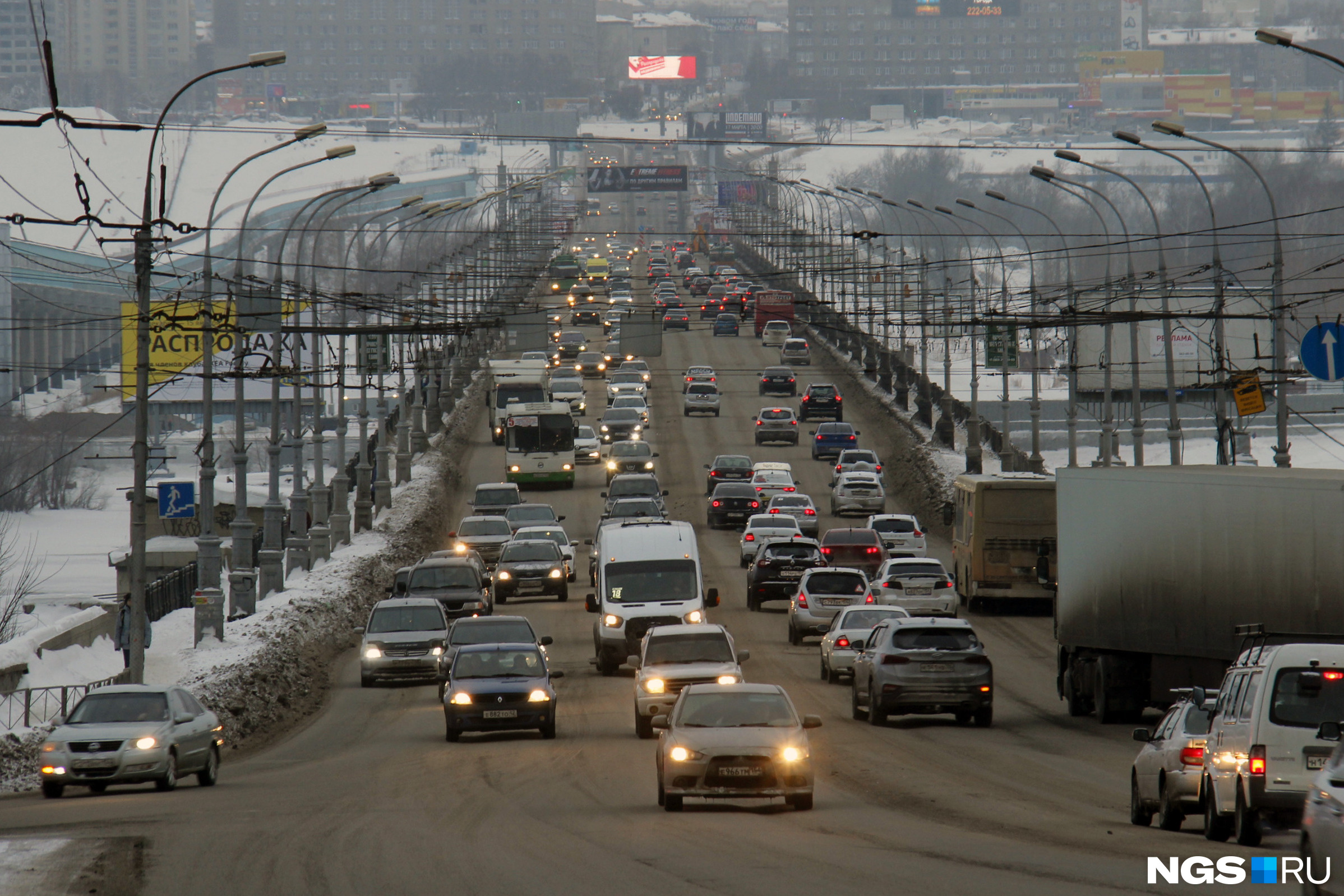 октябрьский мост