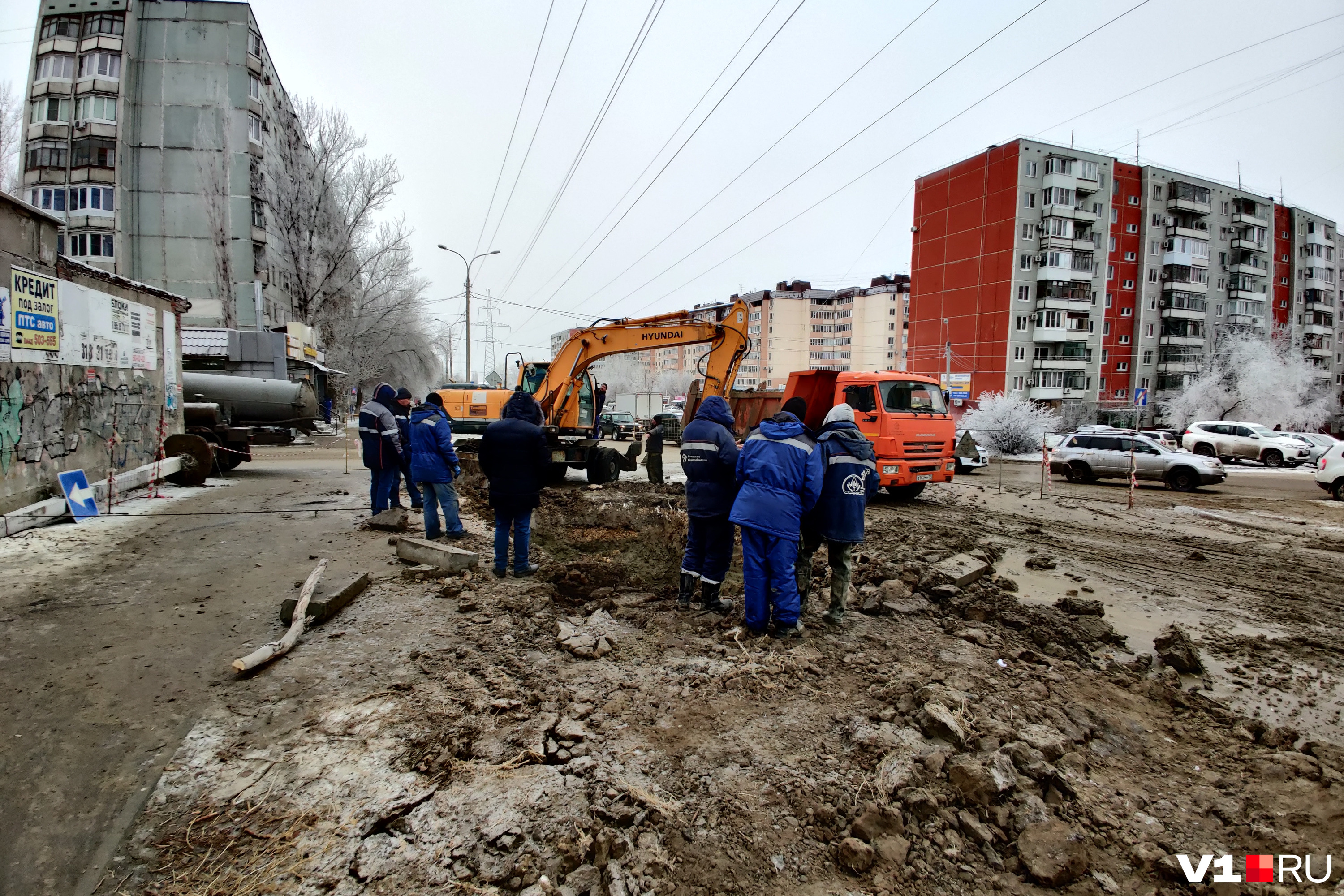 Авария водовода в Волгограде сейчас на ул