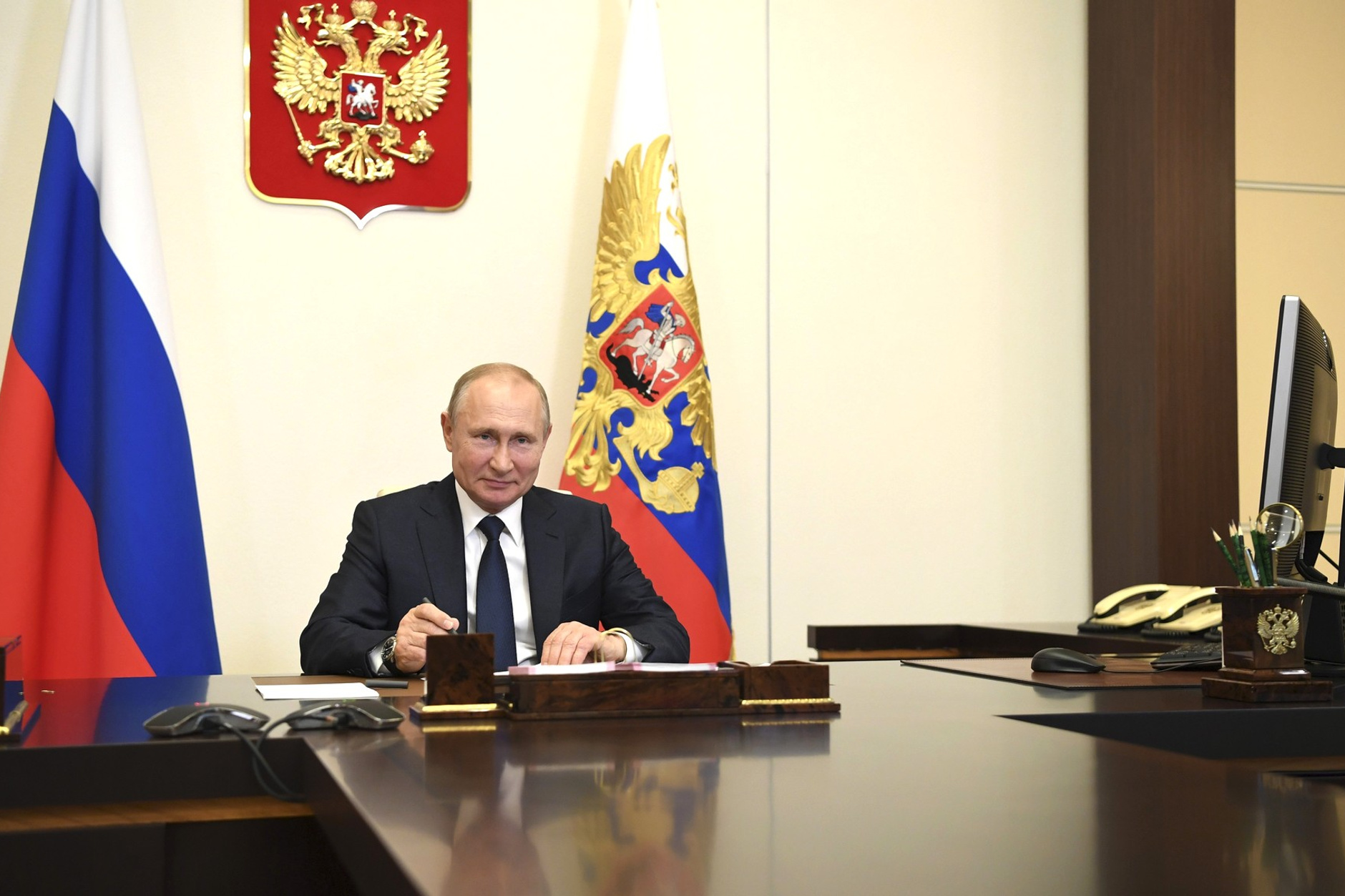 Избрание президентом РФ В В Путина на первый