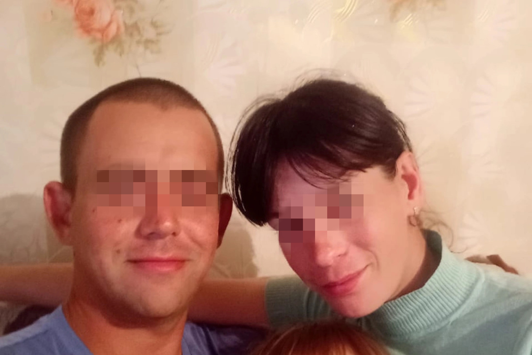 изнасиловали при муже русское порно фото 102