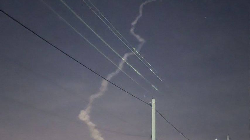 Видео: в небе над Ростовом сбит неизвестный объект