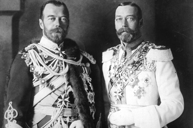 Российского императора Николая II часто путали с его двоюродным братом, королем Великобритании Георгом V
