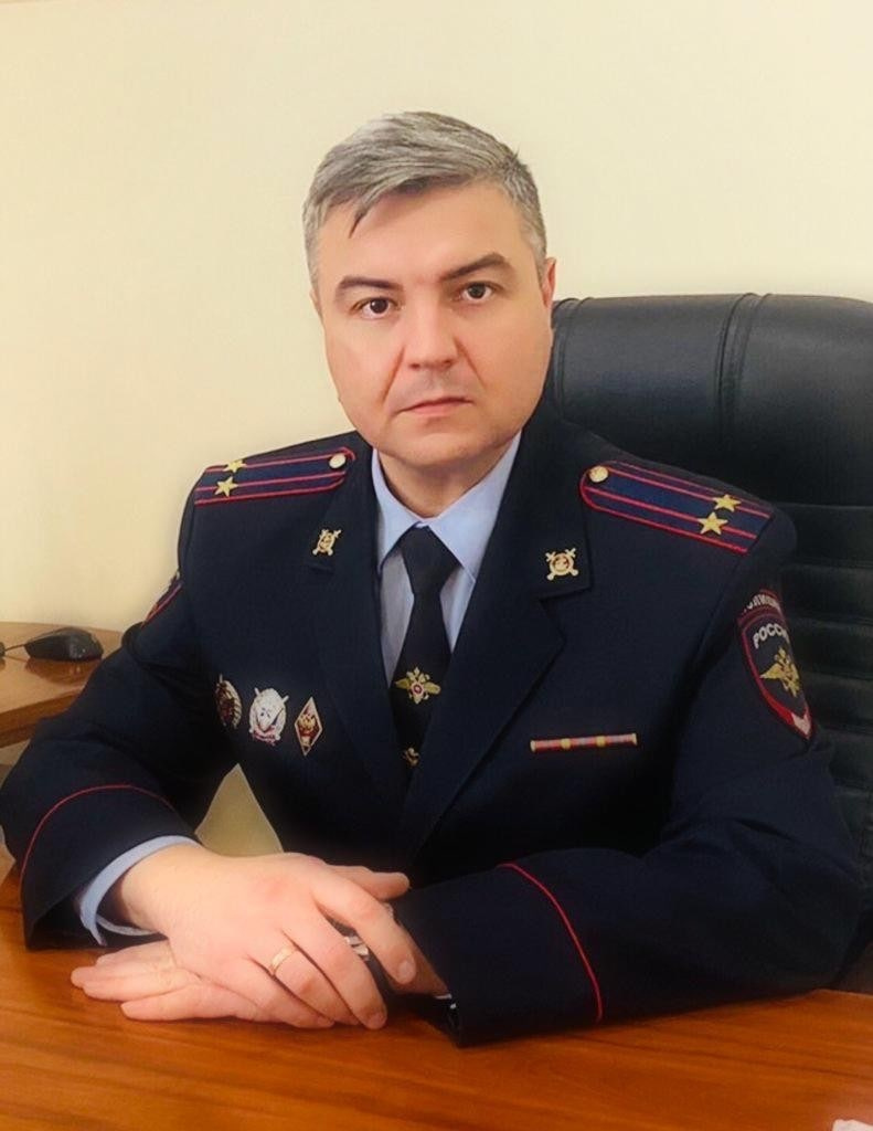 Василий Ренцанов в последнее время был начальником ГИБДД по городу Василий Ренцанов в последнее время был начальником ГИБДД по городу