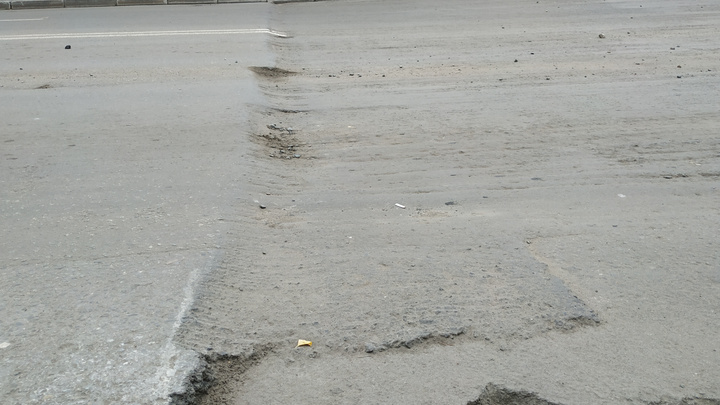 Курганцы недовольны качеством и сроками ремонта дороги по улице Гоголя