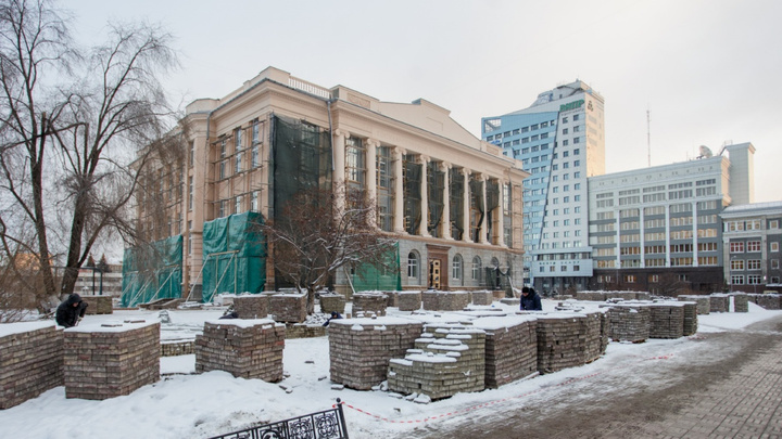 В Челябинске ищут нового подрядчика для ремонта публичной библиотеки. Цена вопроса — 22,4 миллиона