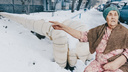 «Сегодня +9 градусов. Шаль дырявая, но греет»: бабушка и семьи с детьми остались без отопления в центре Челябинска