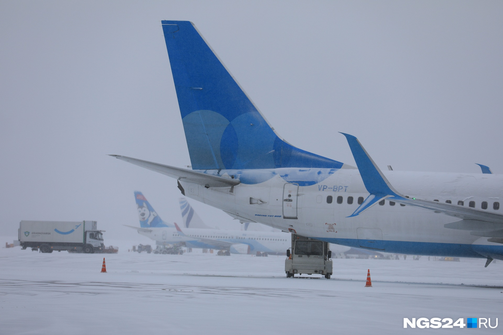 Самолет из Красноярска приземлился в Екатеринбурге, а не в Сочи