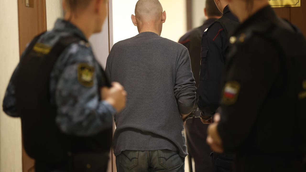 В Кузбассе вынесли приговор убийце двух киселевских девочек: онлайн из зала
