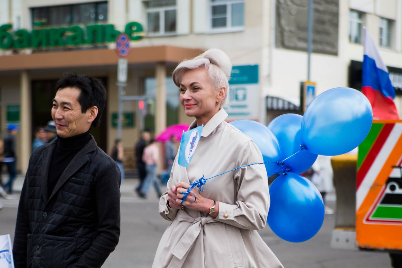 Марина Попова принимала участие в шествии ко Дню города