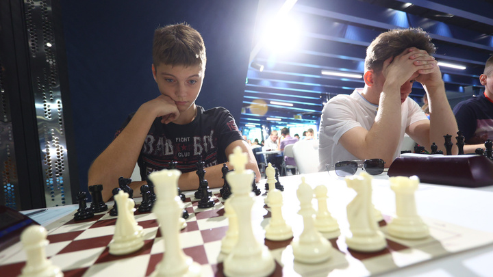 В Екатеринбурге разыграют 1,8 миллиона рублей. Для победы надо уметь играть в шахматы
