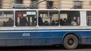 В Волгограде ищут очевидцев смерти пенсионерки в резко затормозившем троллейбусе