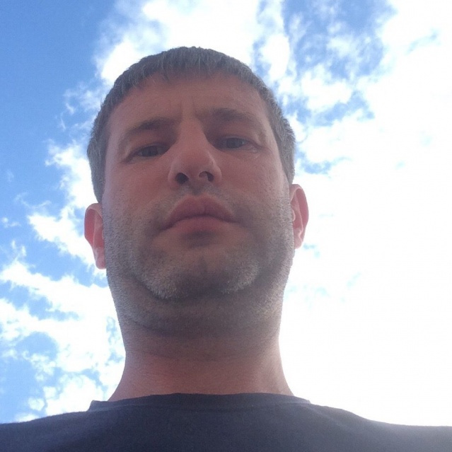 Виталий не может нести уголовную ответственность за свои действия, поскольку имеет серьезное психическое расстройство Виталий не может нести уголовную ответственность за свои действия, поскольку имеет серьезное психическое расстройство