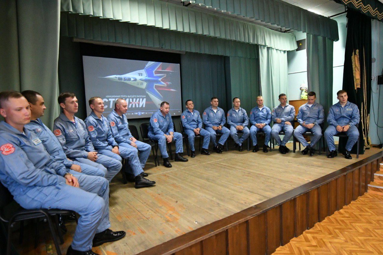 В рамках празднования Дня шахтера у пилотажной группы запланировано три выступления: в Кемерове, Новокузнецке и Полысаеве