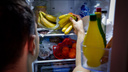 Какие продукты вы зря храните в холодильнике. Объясняем за полторы минуты
