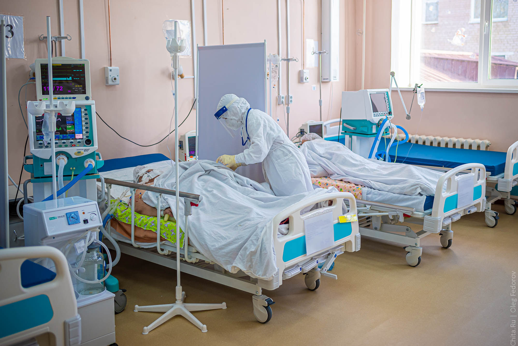 Женщина, которую госпитализировали с подозрением на корь в Чите, стабильна