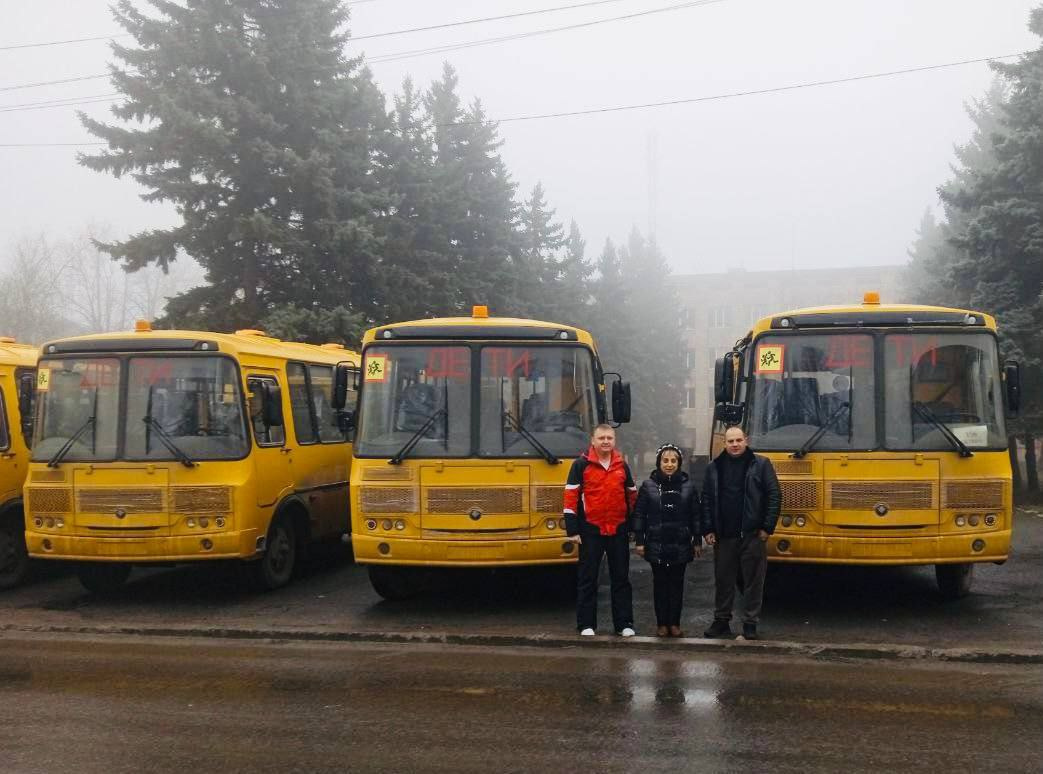 На неделе из Челябинской области в Ясиноватую доставили 5 автобусов На неделе из Челябинской области в Ясиноватую доставили 5 автобусов