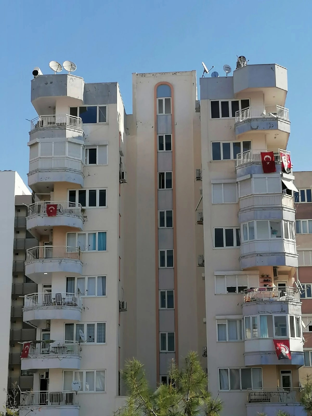 Так выглядит обычный многоэтажный дом в Турции