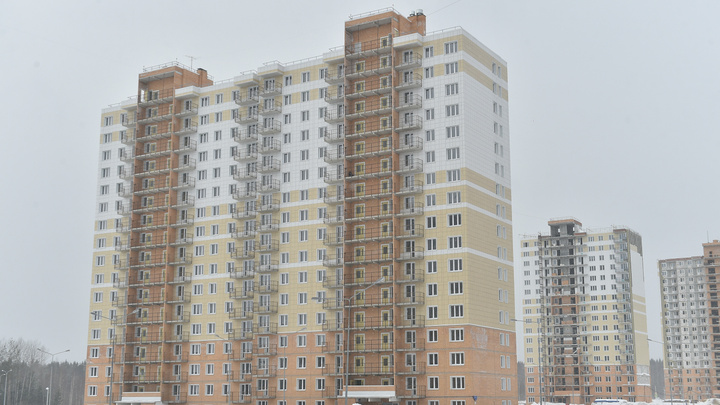 В Березниках начали выдавать ключи будущим собственникам квартир в новом доме ЖК «Любимов»