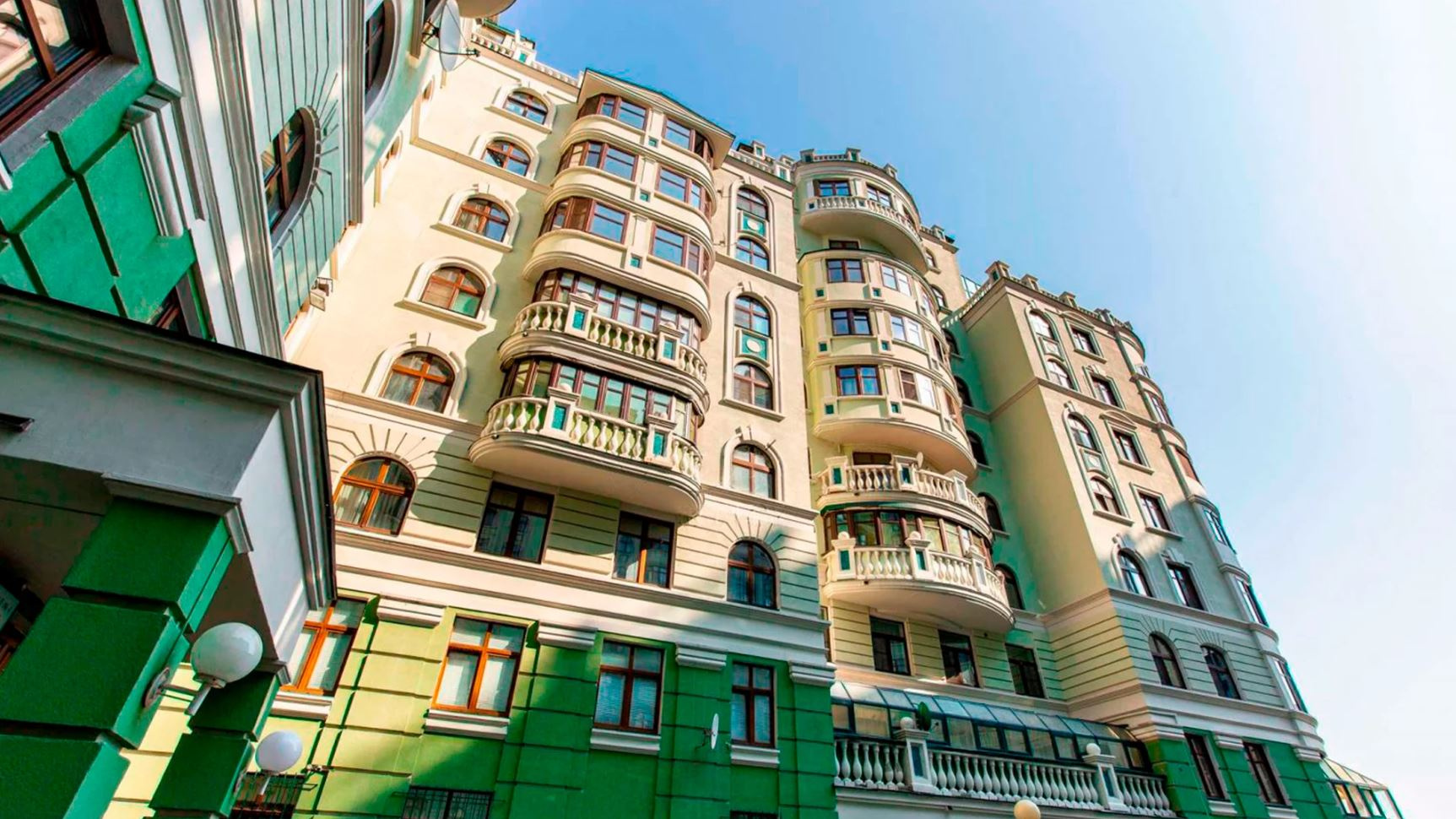 У экс-жены уральского олигарха-банкрота отобрали элитную квартиру в Москве