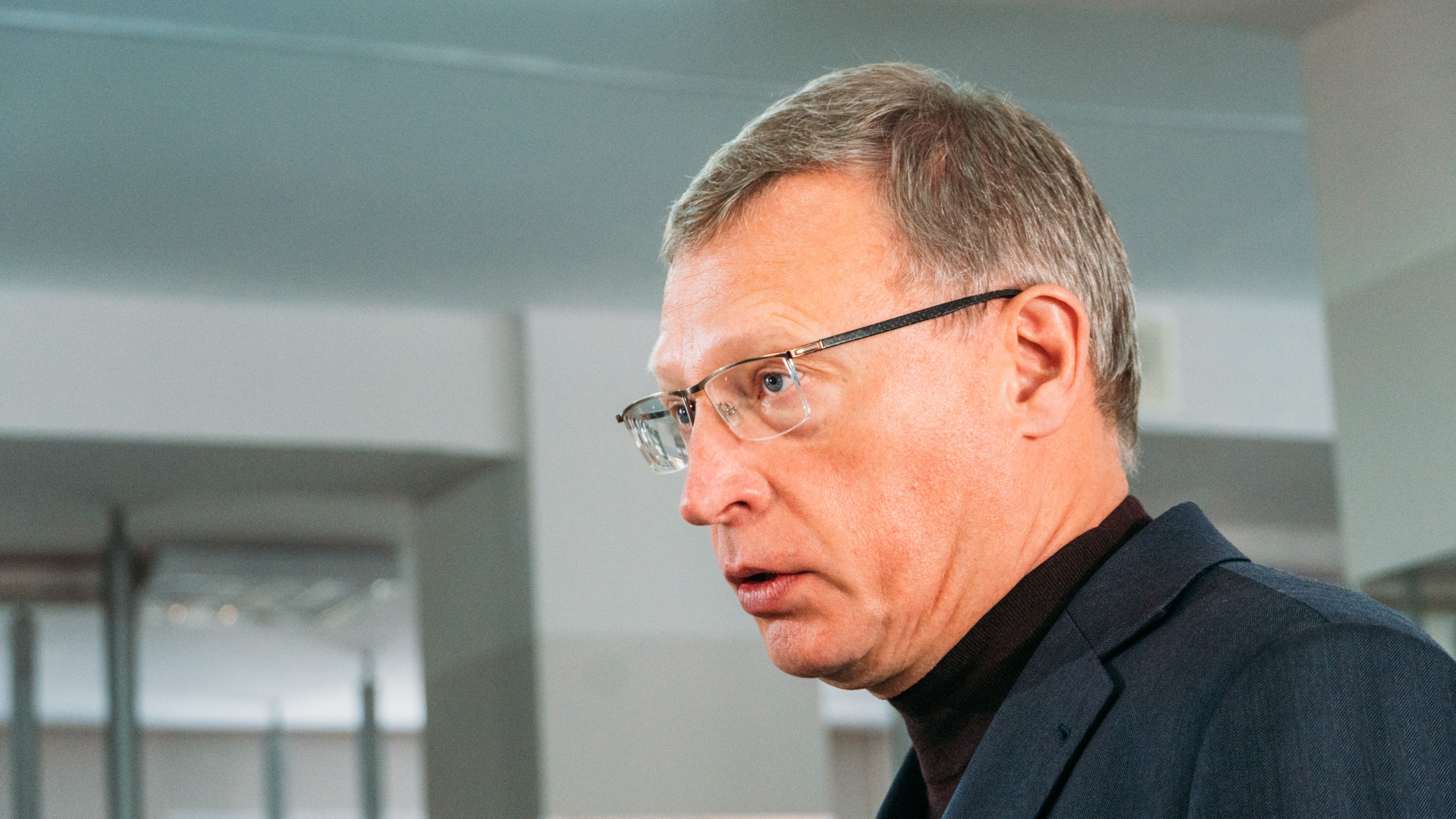 Бывший губернатор Бурков неожиданно устроился на Уралвагонзавод