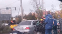 «Тут люди, по ходу, застряли»: на Тутаевском шоссе в Ярославле столкнулись «Мицубиси» и «Вольво»