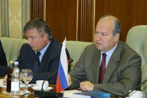 Игорь Изместьев во время работы в Совете Федерации