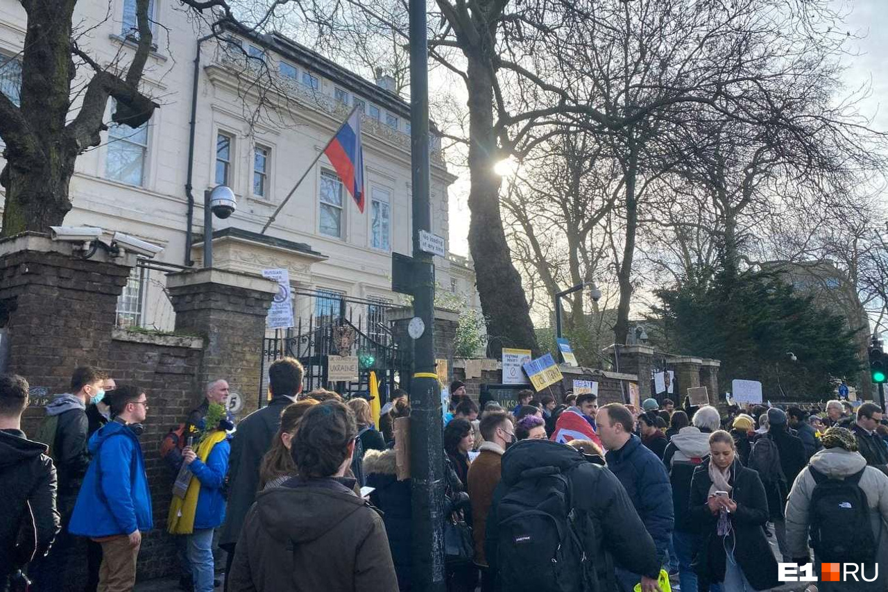 Последние новости украины самые свежие. Протесты в Европе. Протесты в Украине. Русские в Европе. События на Украине сейчас.