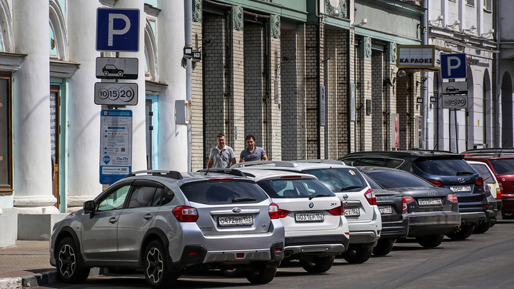 Более 700 нижегородцев оформили резидентские разрешения на парковку с начала года