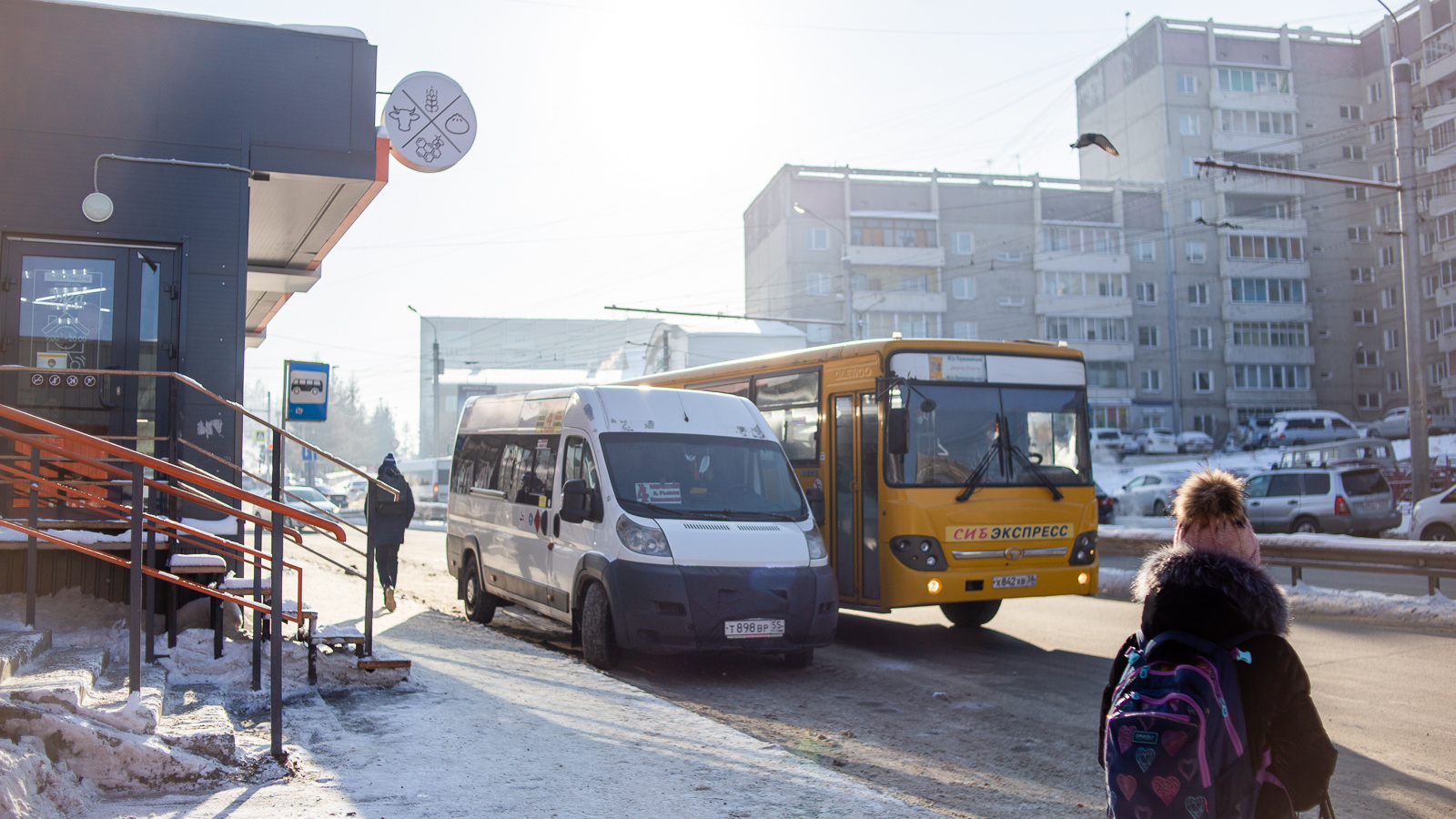 Крупный автобусный маршрут из Первомайского в центр Иркутска прекратил существование — перевозчик умер