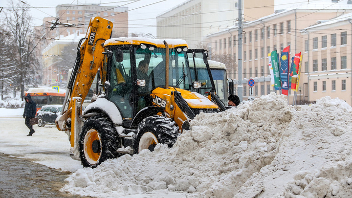 Очередной снегопад надвигается на Нижний Новгород. Коммунальщики начали подготовку