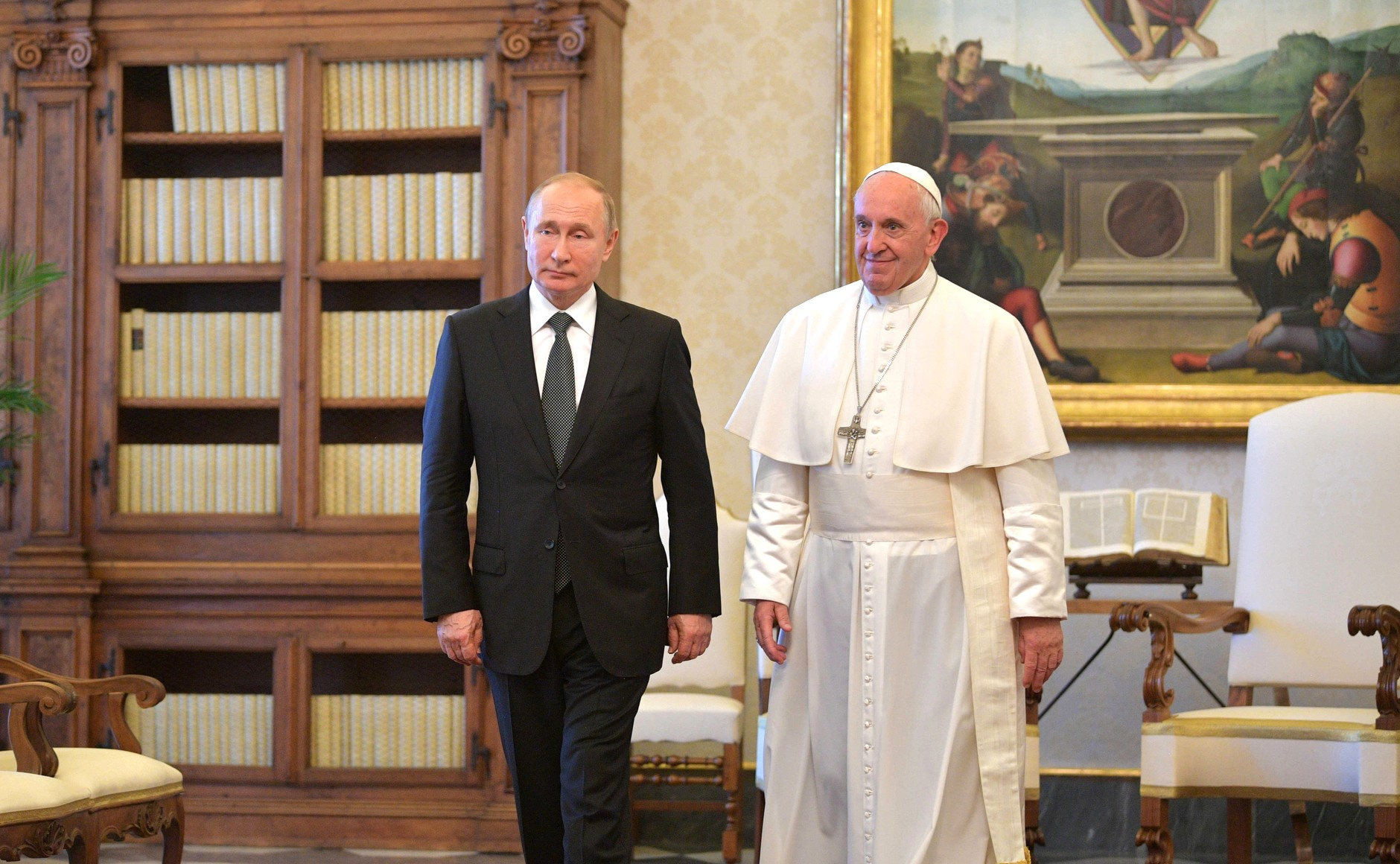 <i class="_">Путин и Папа Римский Франциск в Ватикане в 2019 году</i>