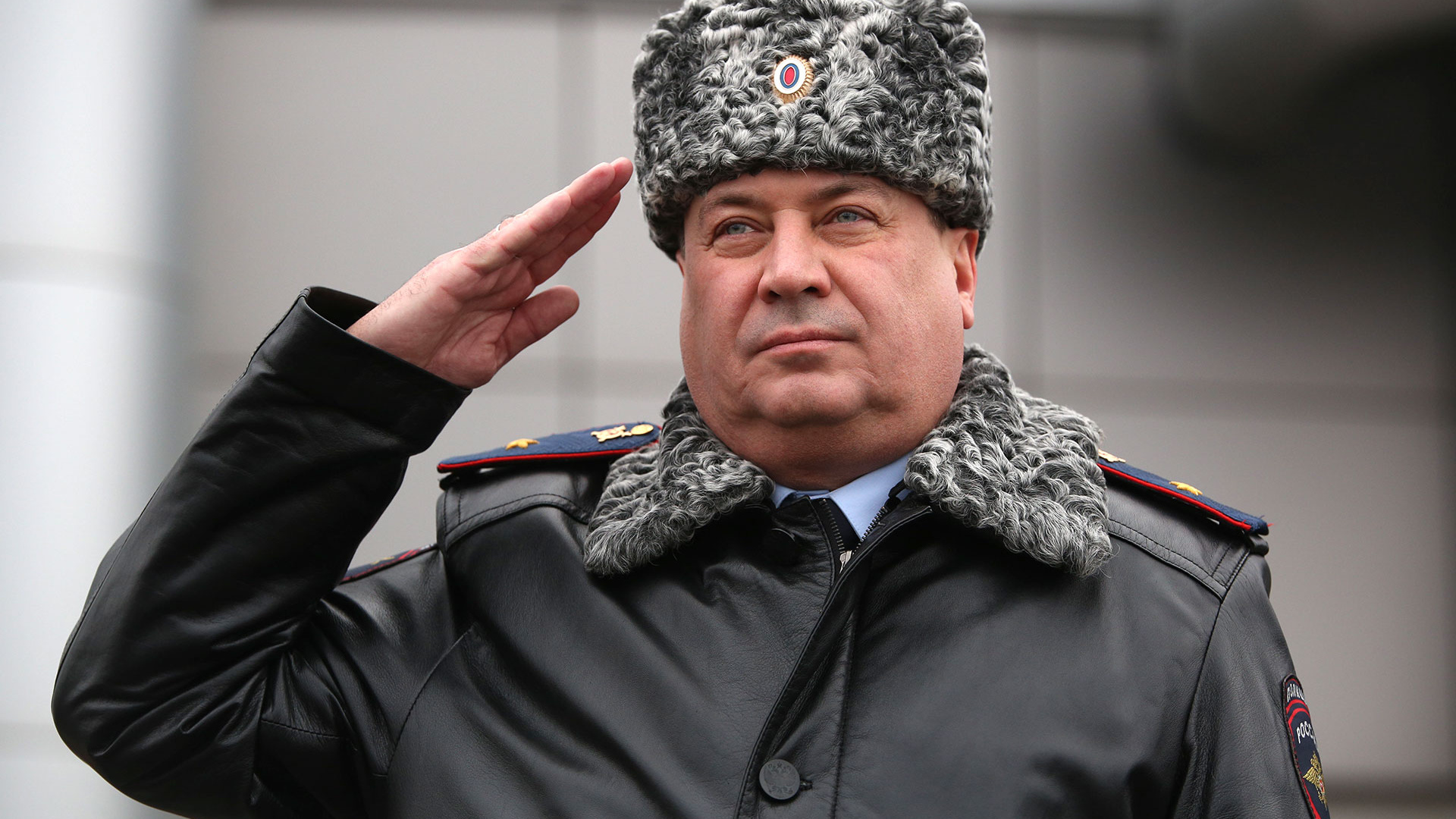 Вспоминаем скандалы и успехи ушедшего в отставку главы МВД Башкирии Романа Деева, который работал в Забайкалье