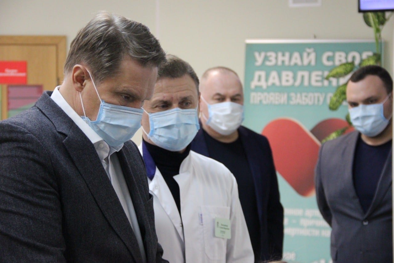 «Сколько этот бардак будет длиться?» Федеральный министр ответил на крик души врачей Екатеринбурга