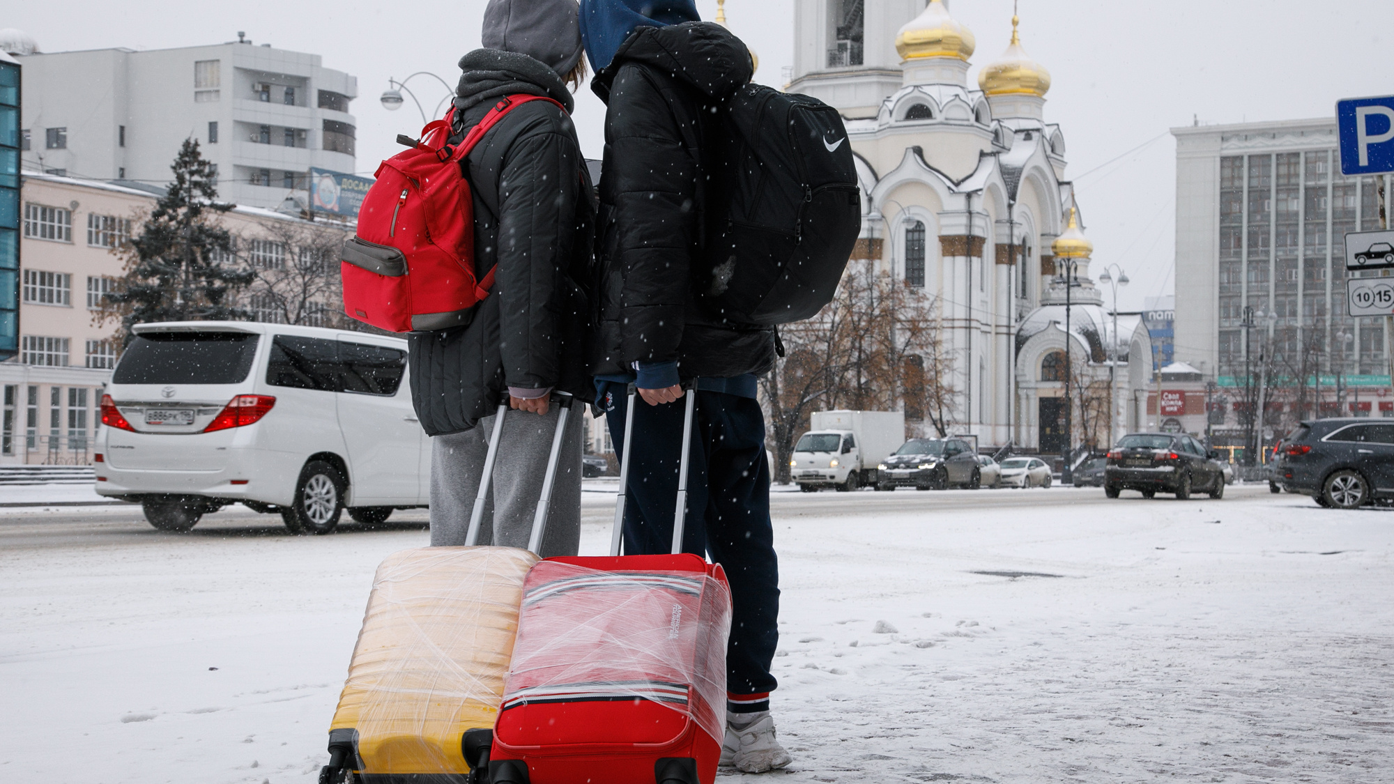 «Собрали тревожный чемоданчик, помогаем беженцам». Как живут забайкальцы, переехавшие к границе с Украиной до СВО
