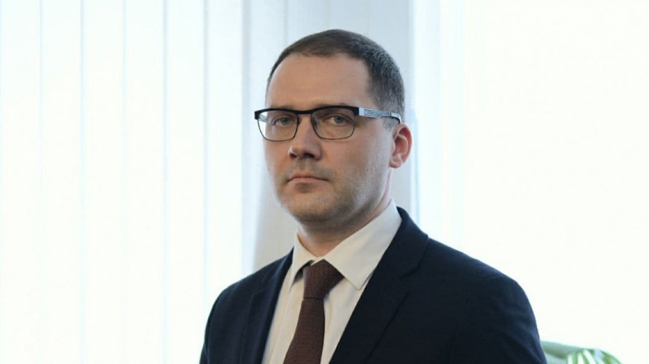 Константин Молотилин год работал в администрации Усть-Лабинского района