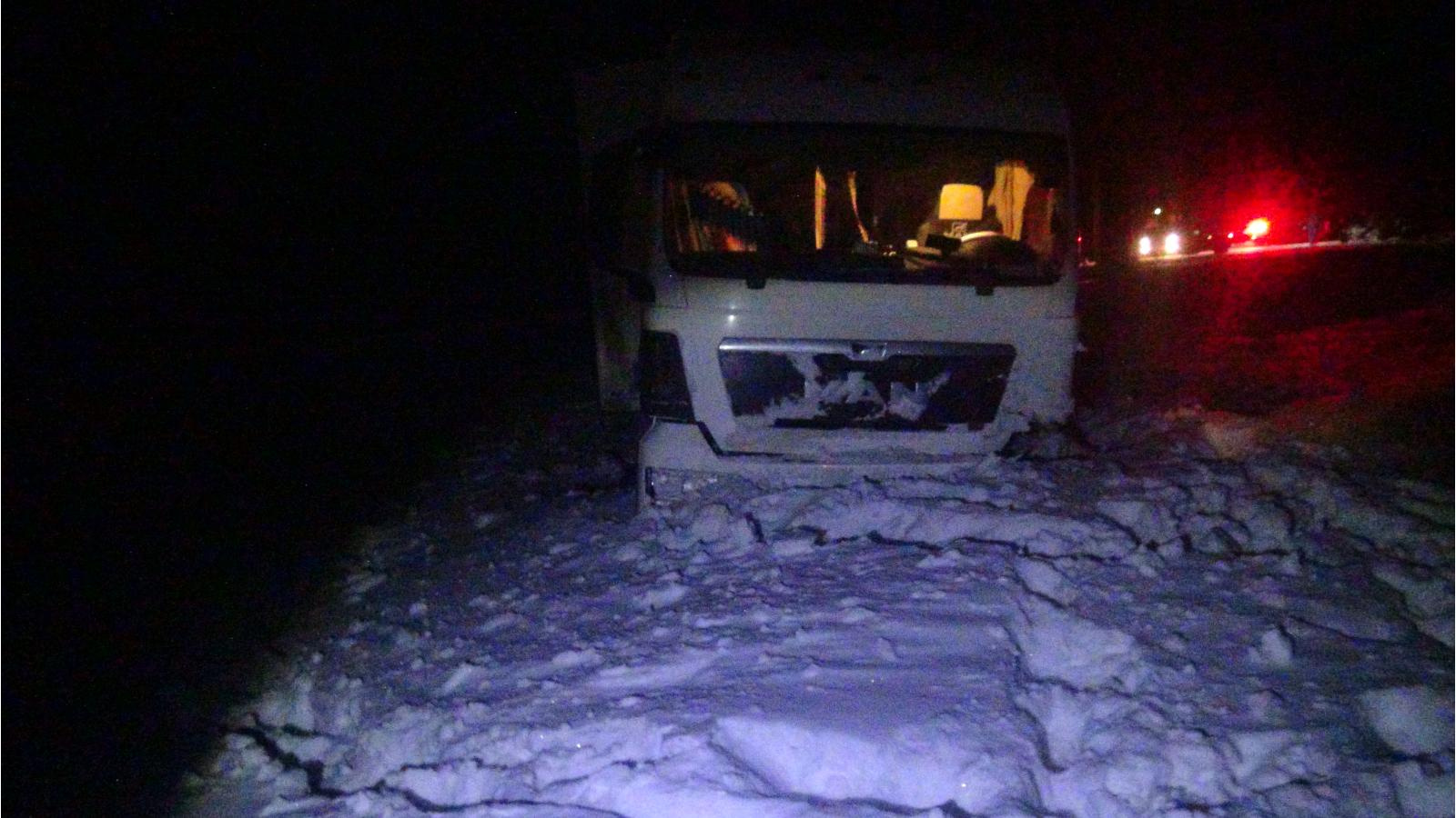 Водитель грузовика не пострадал Водитель грузовика не пострадал