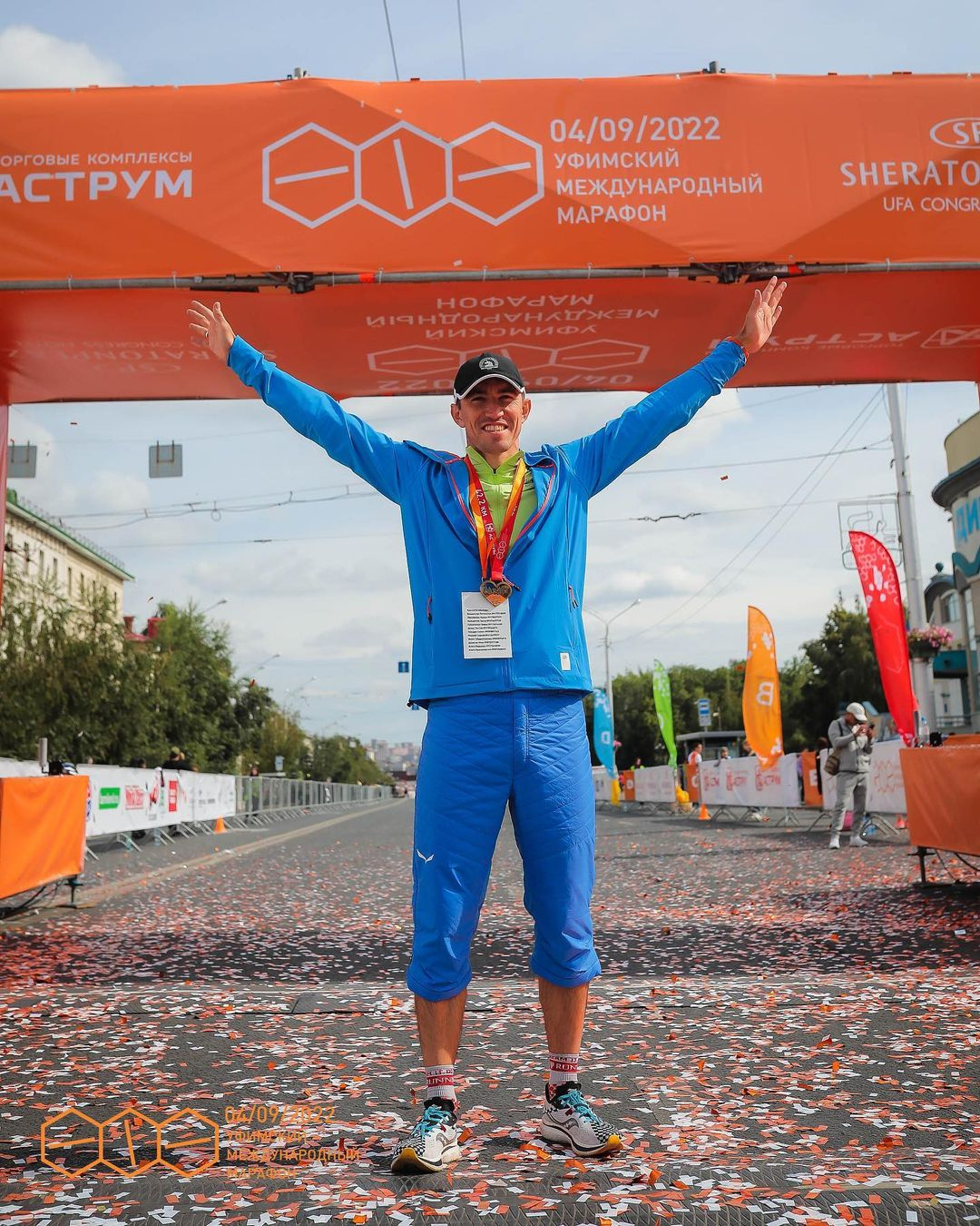 Владислав также принимал участие в марафонах в разных странах 