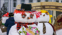 Нашествие снеговиков у памятника Ленину (его тоже хотели облепить!): нашли уникальные фото 2005 года