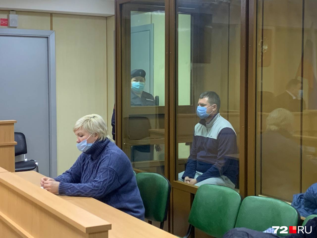 В суде бывший силовик вел себя спокойно В суде бывший силовик вел себя спокойно