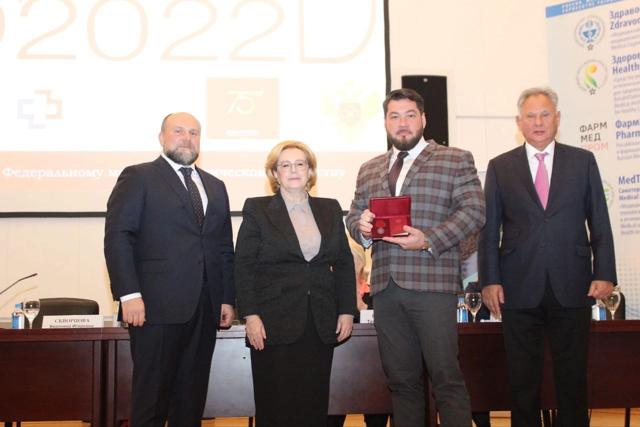 Виталий получил медаль «За заслуги перед Отечеством»
