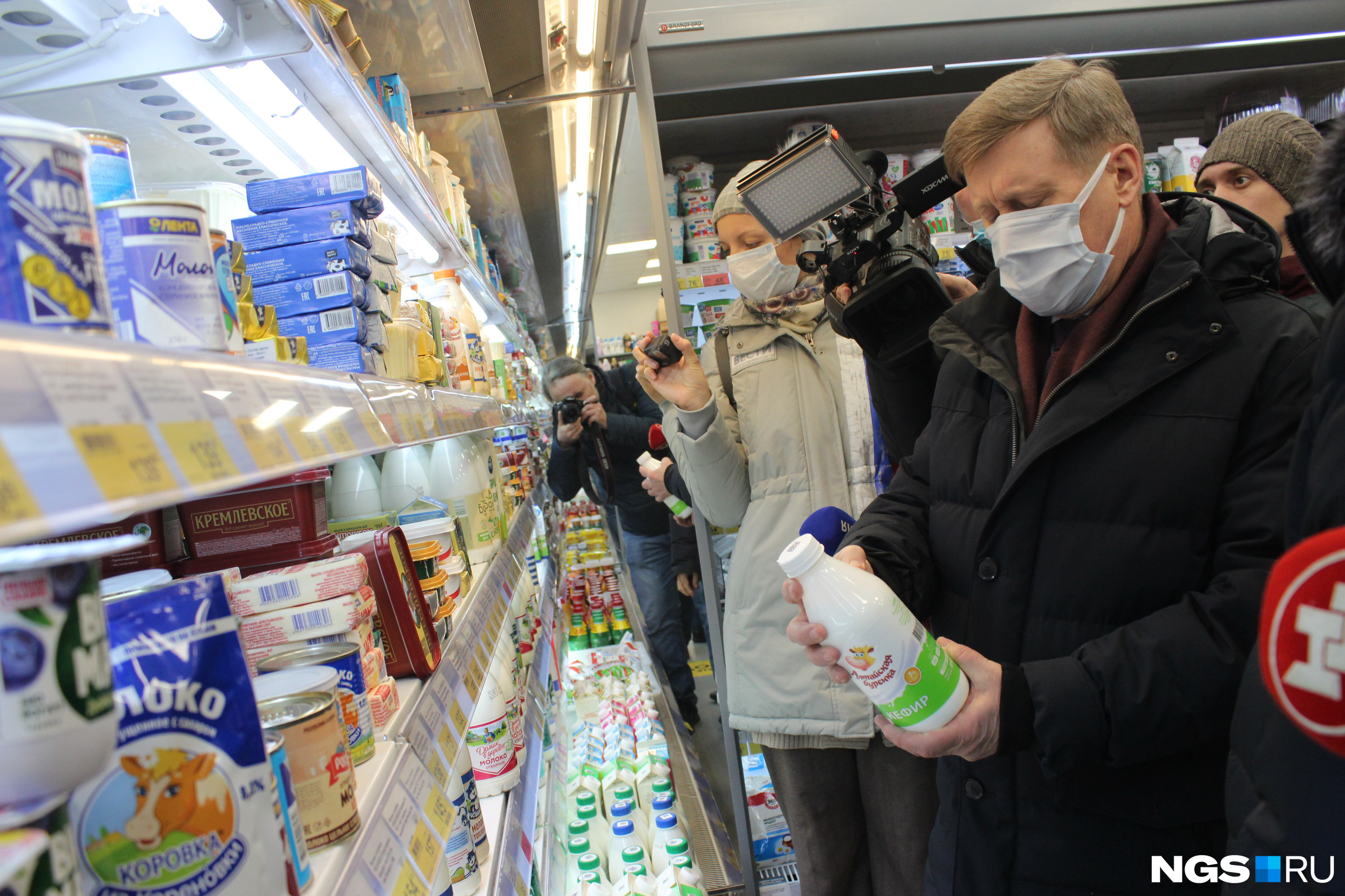 Мэра Новосибирска интересовало происхождение молочных продуктов