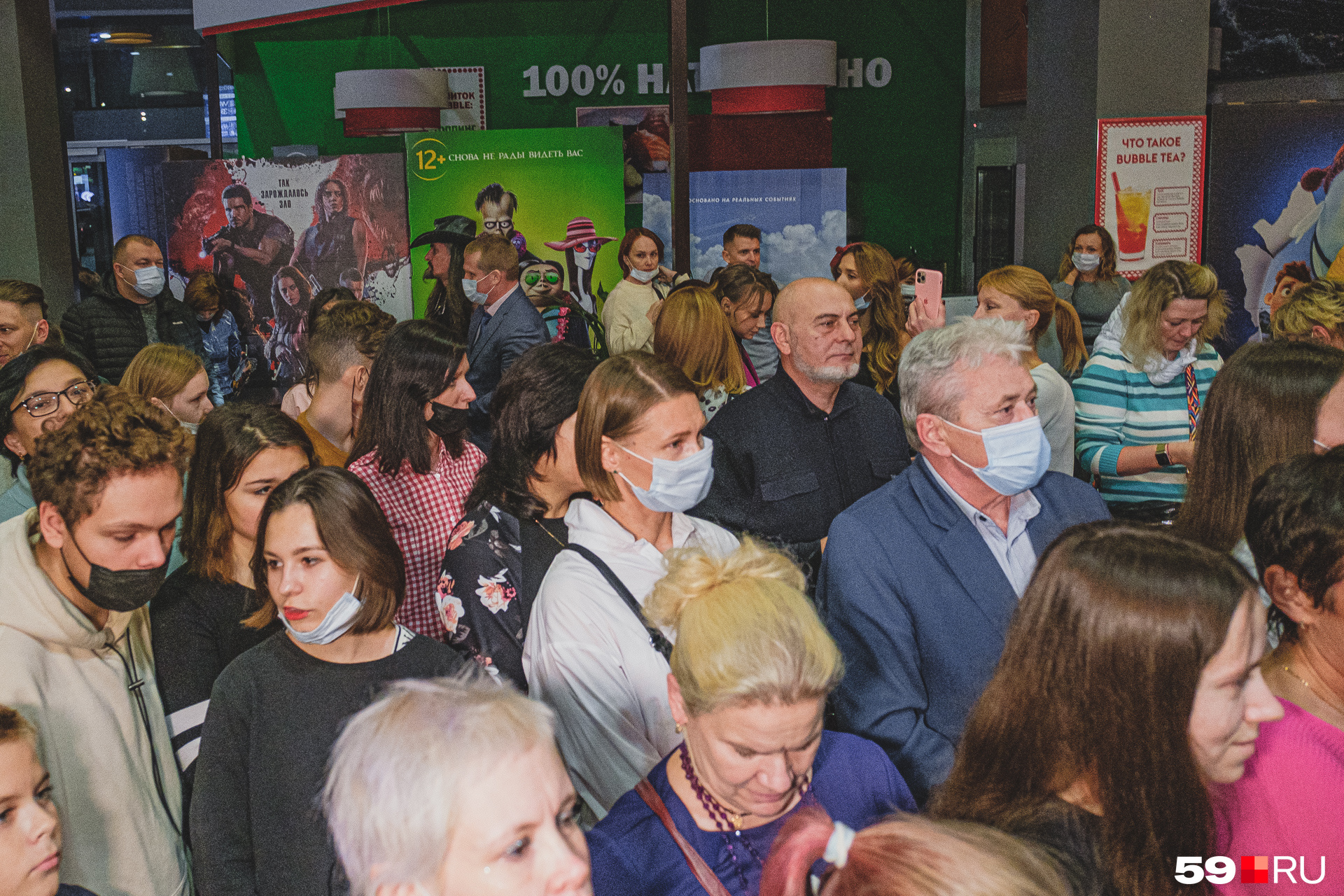 репортаж с премьеры. ночные стражи премьера. мегердичев антон режиссер. константин хабенский на красной дорожке. ночные стражи фильм 2016.