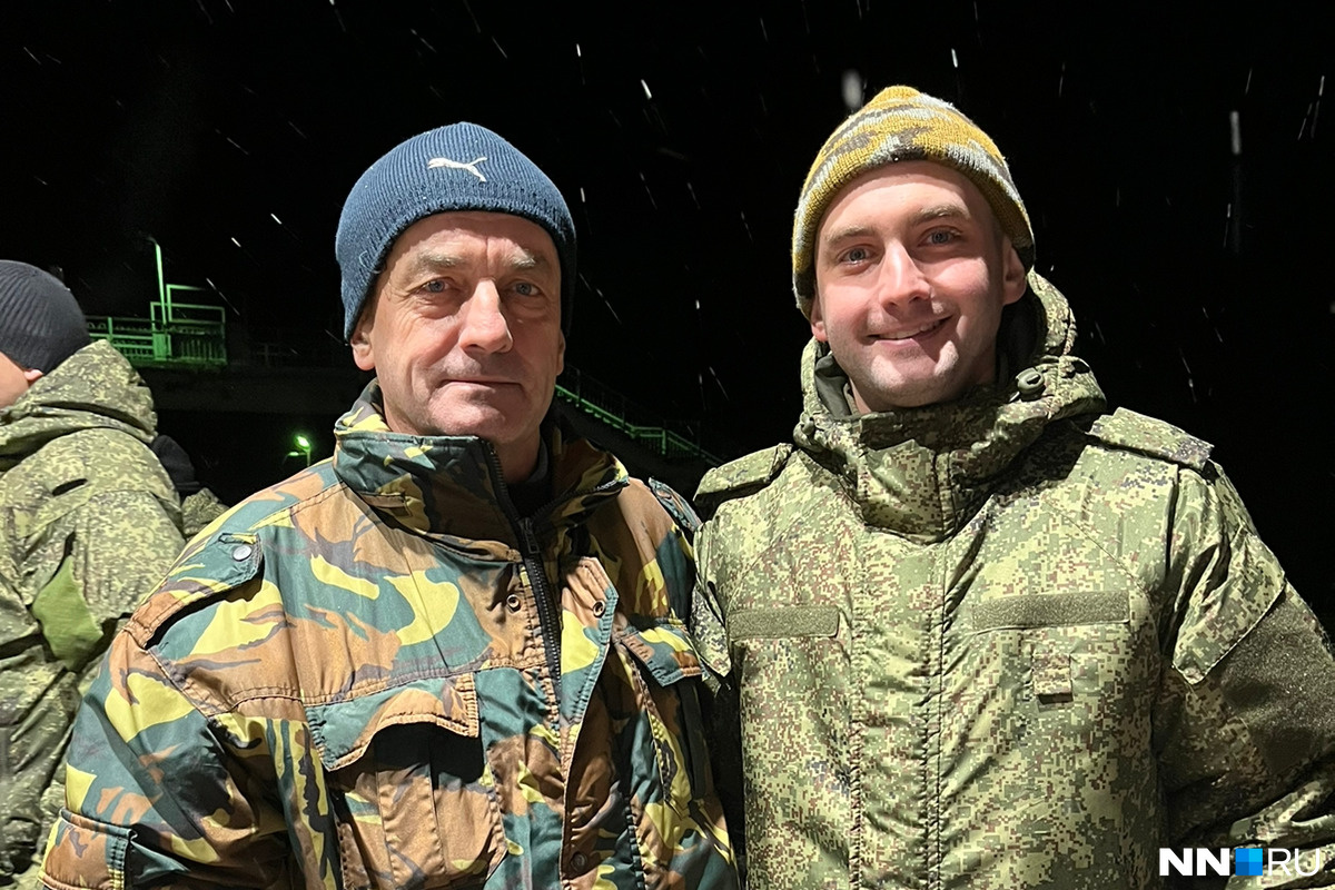 Алексей Чепко вместе с отцом на проводах